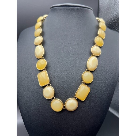 Banana Republic Neutral Stone Necklace - Picture 4 of 10